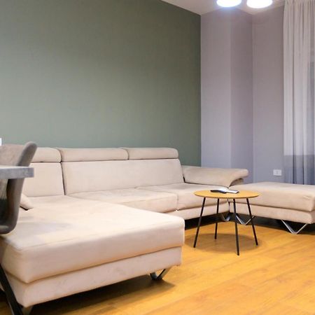 Kler Apartments City Center Tirana Buitenkant foto