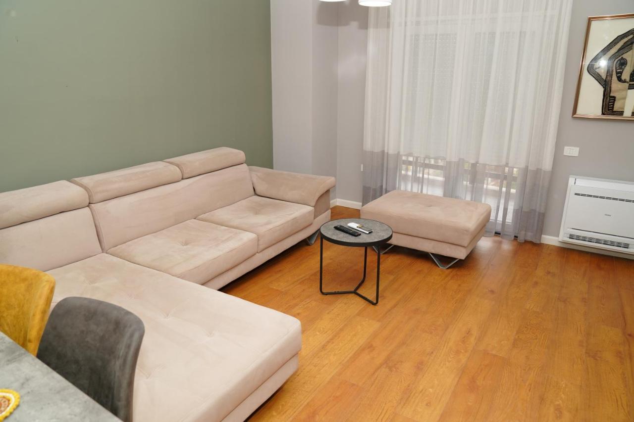 Kler Apartments City Center Tirana Buitenkant foto